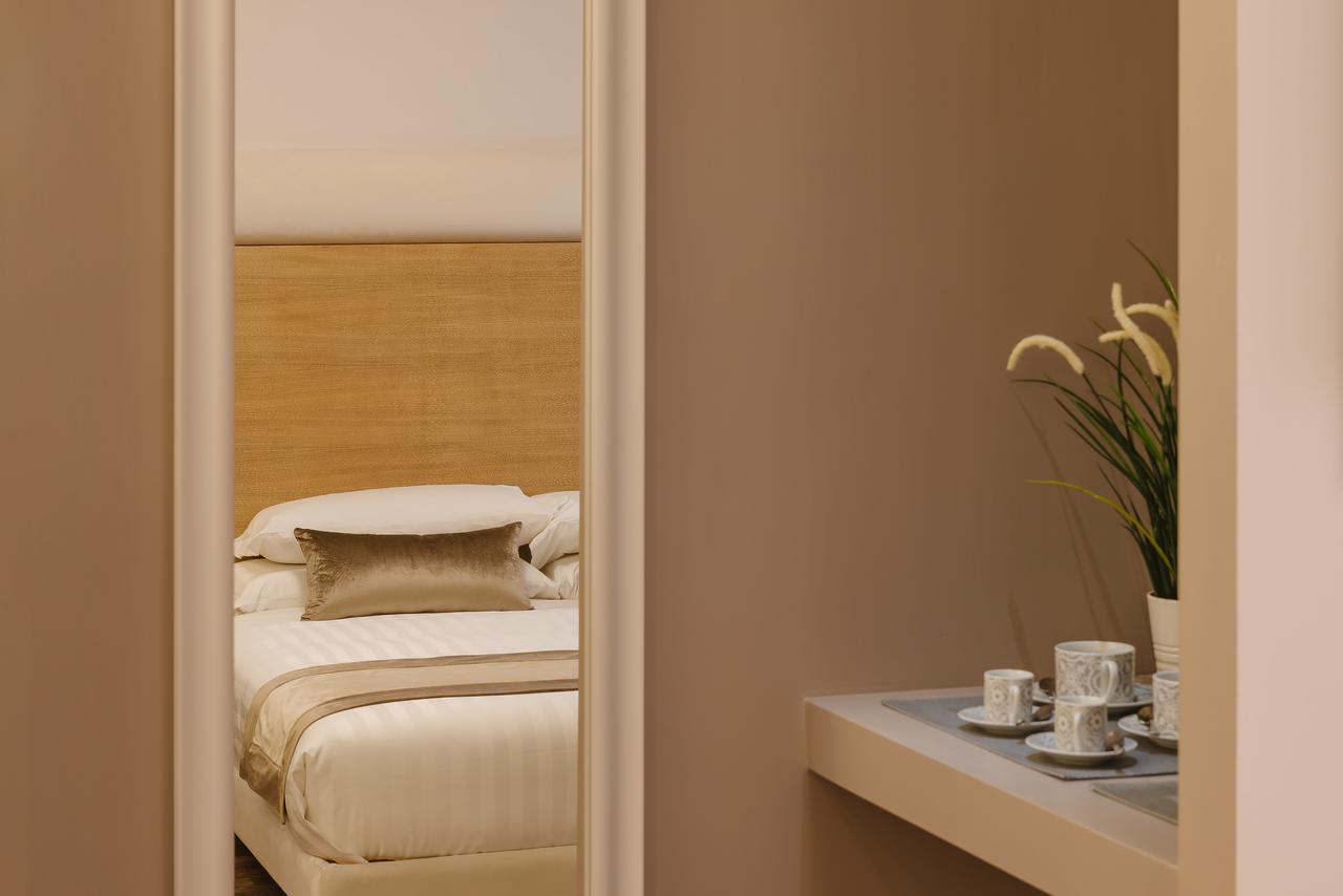 Etruska Luxury Trastevere Guesthouse Rome Bagian luar foto